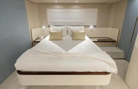 70ft Azimut | Spysea Luxurious yacht in Miami!