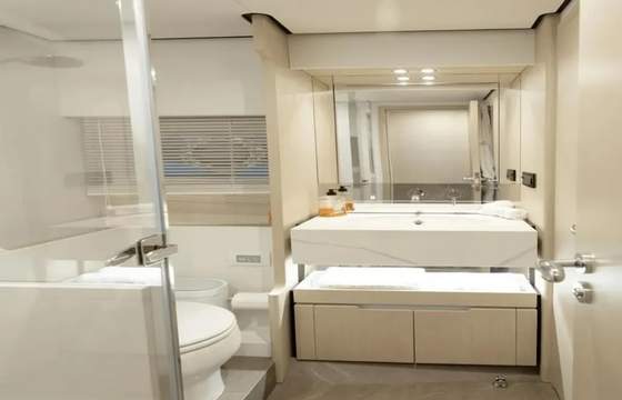 70ft Azimut | Spysea Luxurious yacht in Miami!