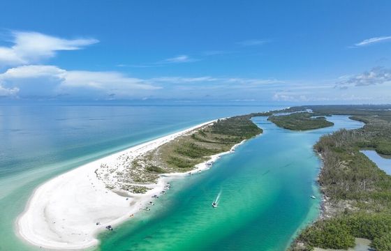 Naples Boat Rental - 20ft 9 passenger Pontoon | Keeywaydin Island
