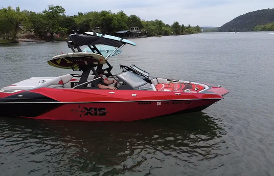 Captained Axis A22 Wake Boat – Lake Austin, Surf and Tube