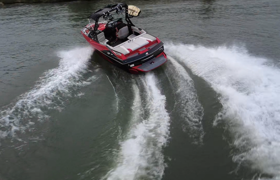 Captained Axis A22 Wake Boat – Lake Austin, Surf and Tube