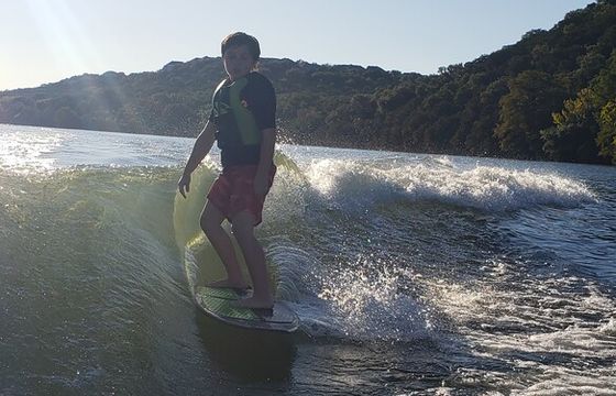 Captained Axis A22 Wake Boat – Lake Austin, Surf and Tube