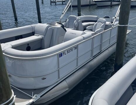 Crab Island 2024 Bentley Luxury Pontoon Boat, with 115HP motor!