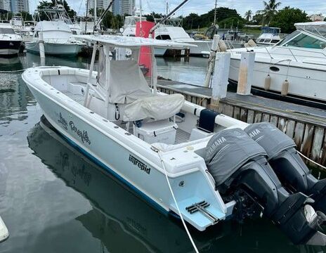 Intrepid 32 - Local island cruise