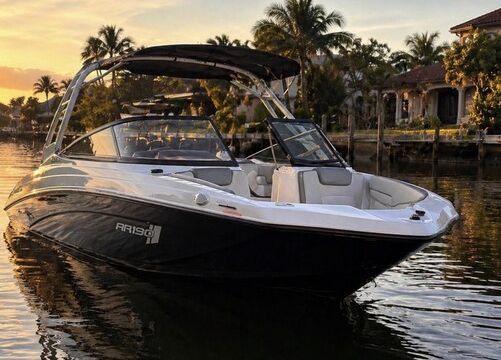 Limited time SPECIAL!!! AR190 
Cruise, Fish, Swim &amp; Relax with Family!