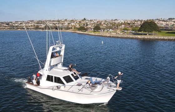 49' Yacht Charter from Mission Bay – Coastal Cruising