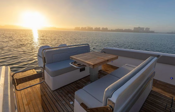 Schaefer V33 Luxury Charter | Island Hopping, Sandbars &amp; Sunset |