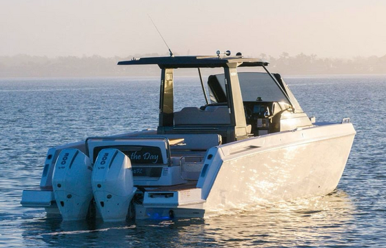 Schaefer V33 Luxury Charter | Island Hopping, Sandbars &amp; Sunset |