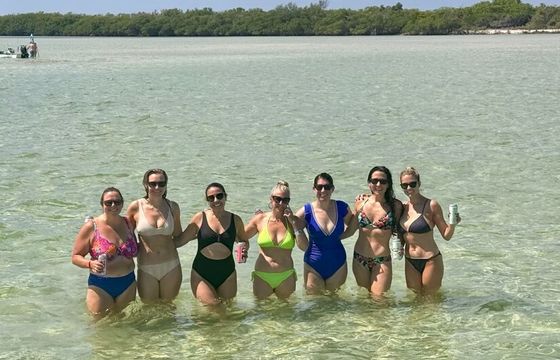 36’ Contender – Triple 350s, Sandbar, Snorkel, Marathon