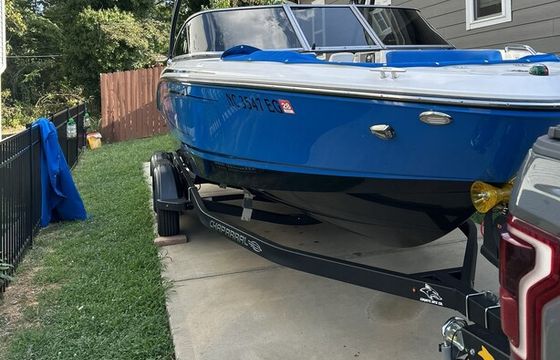 2018 chaparral 21 H2O sport