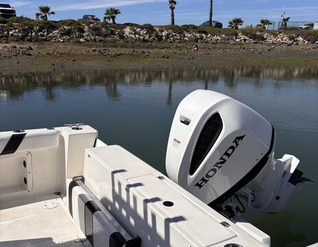 Amazing 2022 Thresher Center Console - Family, Fishing, and Relaxing