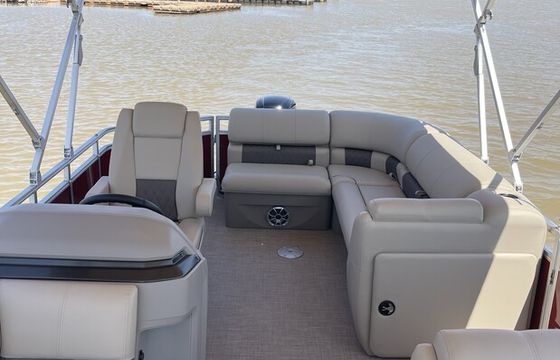 Doon’s Toon 2025 Sun Tracker pontoon