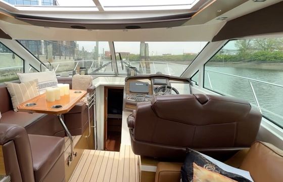 2021 Cruisers Yachts Cantius 45 – “Luxury Coastal Escape”