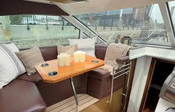 2021 Cruisers Yachts Cantius 45 – “Luxury Coastal Escape”