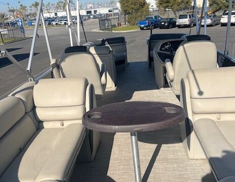 2021 Berkshire 24RFX CTS TriToon For rent in Bass Lake ca,