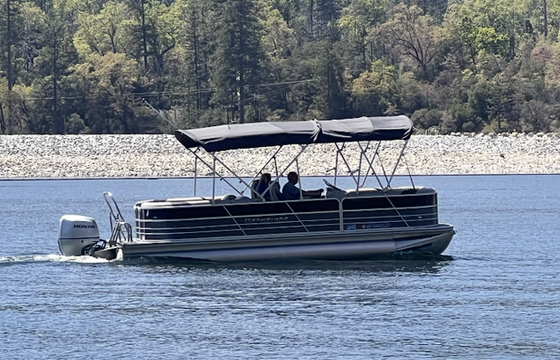 2021 Berkshire 24RFX CTS TriToon For rent in Bass Lake ca,