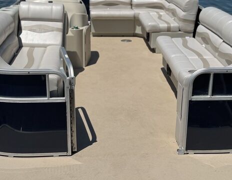 2024 Godfrey God for Marine 22 feet 12 passenger