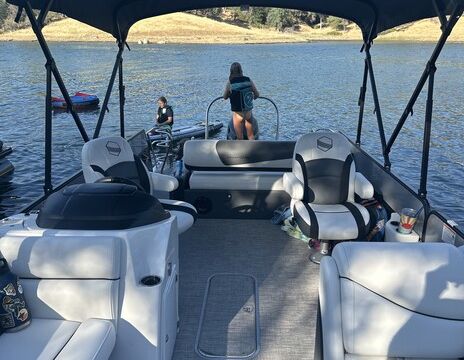 The Ultimate Stress-Free Family Lake Day on Folsom Lake