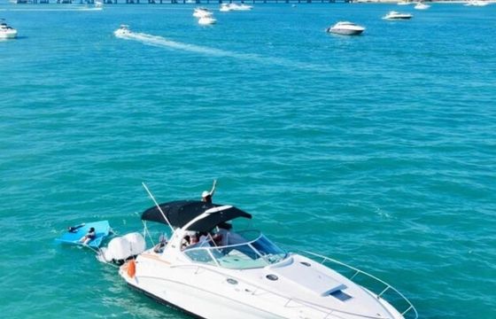 Sea Ray 37ft Luxury Yacht – Miami