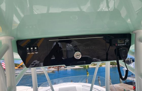 2023 Aquasport 2500 – Twin 200HP | Cruise and Fish in Style