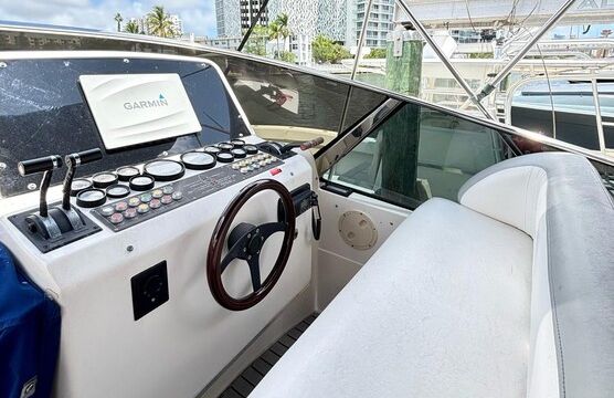 Enjoy “COPACABANA” Tempest 45FT in Miami!!