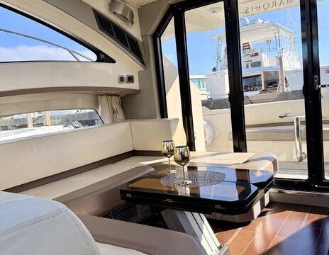 Palm Beach Luxury Escape — Marquis 40SC Yacht