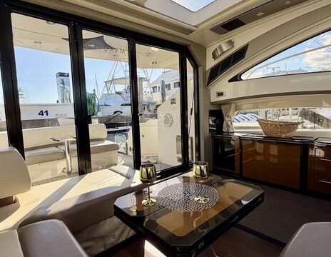 Palm Beach Luxury Escape — Marquis 40SC Yacht