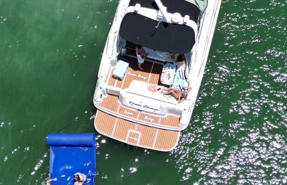 45ft Sea Ray Luxury Yacht – Miami