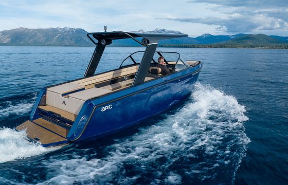25ft FULLY ELECTRIC Luxury Boat Charter In Lake Tahoe