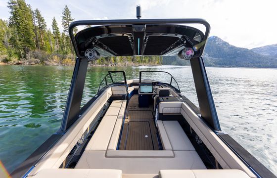 25ft FULLY ELECTRIC Luxury Boat Charter In Lake Tahoe