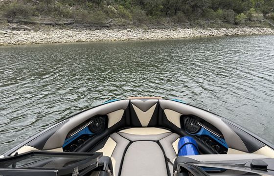2020 Centurion RI237 Surf Boat | Luxury Wake Surf / Cruise Experience