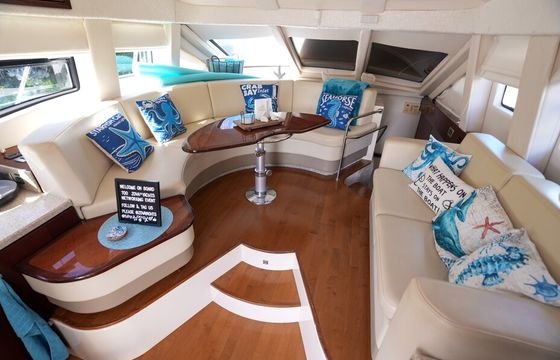 52'SeaRay with flybridge sea the difference!