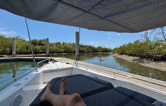 37ft Axopar - Experience the Palm Beaches Luxury Day Cruiser