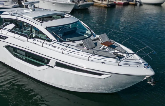 42’ Cruisers Cantius Yacht w/ Captain – Luxury Charters Cape Coral