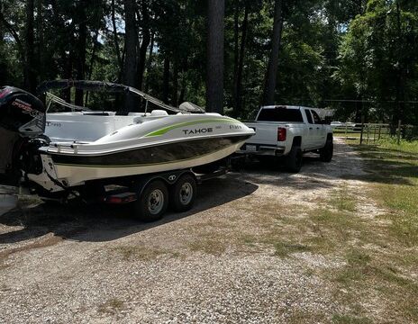 Fun Ski/Fish/Deck boat!!