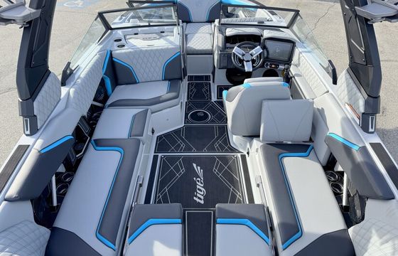 2025 Tige rzx22 - Wakesurf Boat