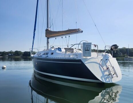 Sail Orisha in Gardiners Bay