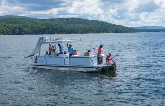 Aloha 30 Sundeck with Slide – Ultimate party boat! Hidden Cove