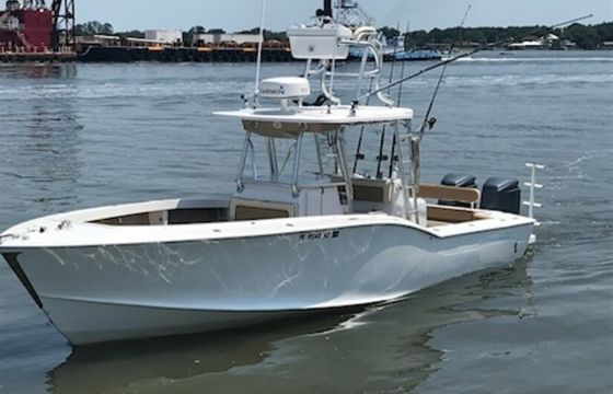Epic Day on our Ocean Master 33' Yacht with a Captain