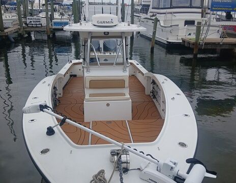 Epic Day on our Ocean Master 33' Yacht with a Captain