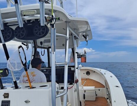 Epic Day on our Ocean Master 33' Yacht with a Captain