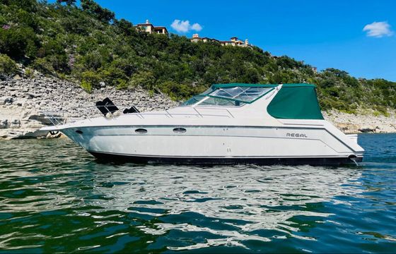 Cruise in Style – 45ft Regal Yacht on Lake Travis
