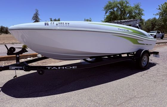 2024 Tahoe T18 with Tow Bar