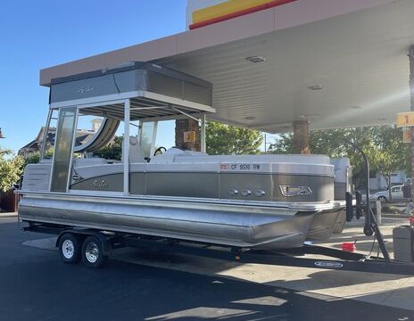 Private Tour of Lake Tulloch