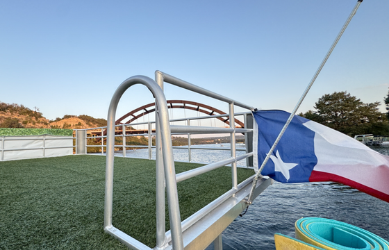 The "vibe deck" 30ft double decker on lake austin