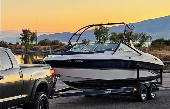23' Bow Rider for Water Skiing/Tubing &amp; Cruising