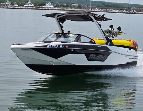 23ft Malibu Wake Boat – Sag Harbor Tubing, Wakeboarding & Surfing Fun