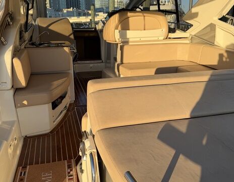 Luxury 44ft Cranchi Hardtop Italian Yacht
