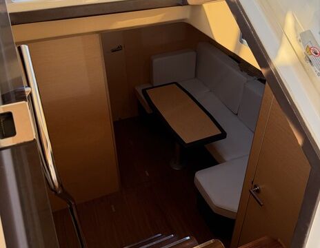 Luxury 44ft Cranchi Hardtop Italian Yacht