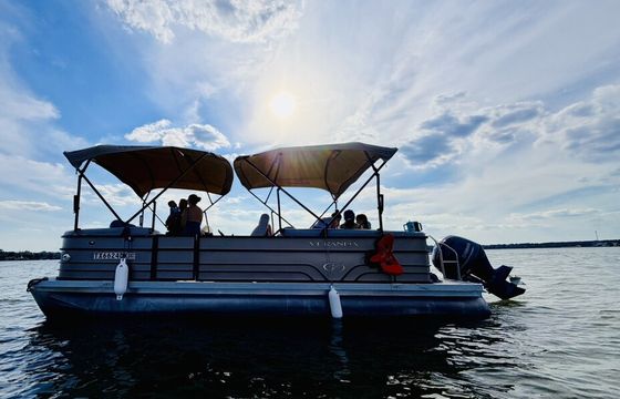 Luxury Pontoon - Lake Conroe, Houston - Family Tubing Fun or Relaxing